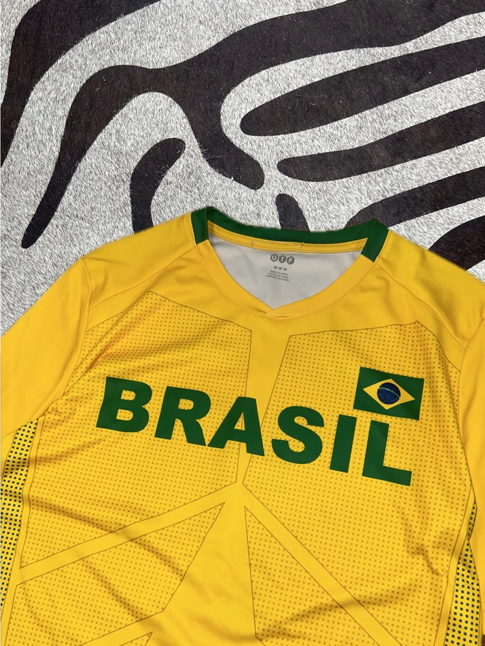 Retro Brazil Pele OTF Football Jersey - Picture 2 of 7